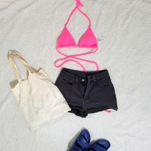 black jean shorts, size xs